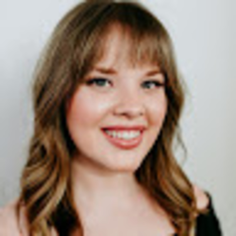 Meet your Posher, Tiffany